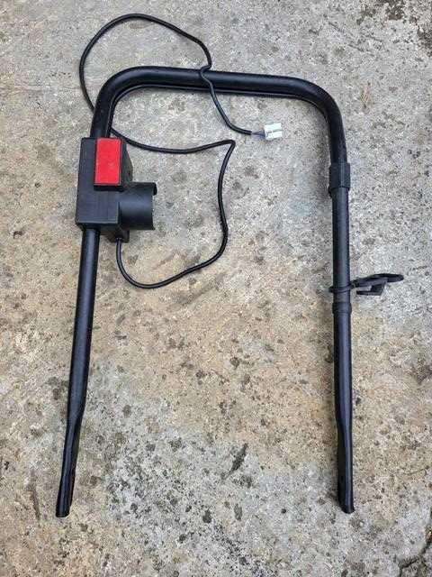 Używany wyłącznik KOSIARKI elektrycznej wraz z uchwytem - kompletny