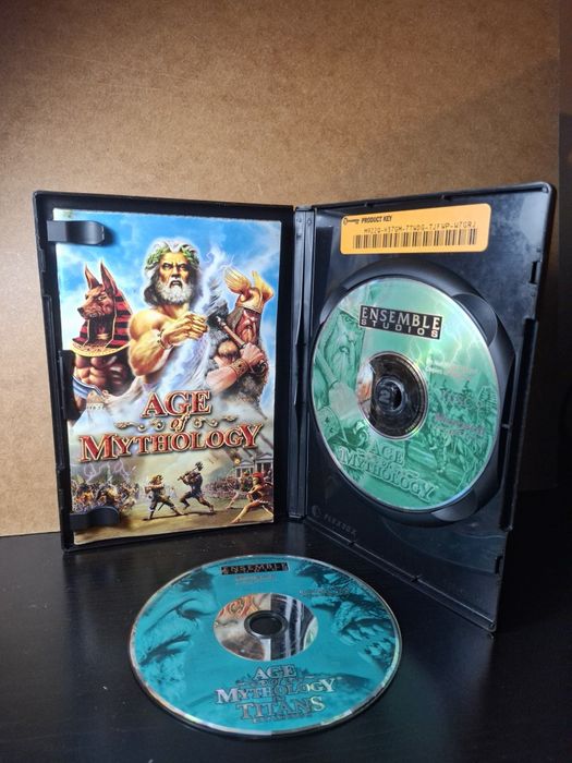 Conjunto de 12 jogos de PC [CD-Rom e DVD]