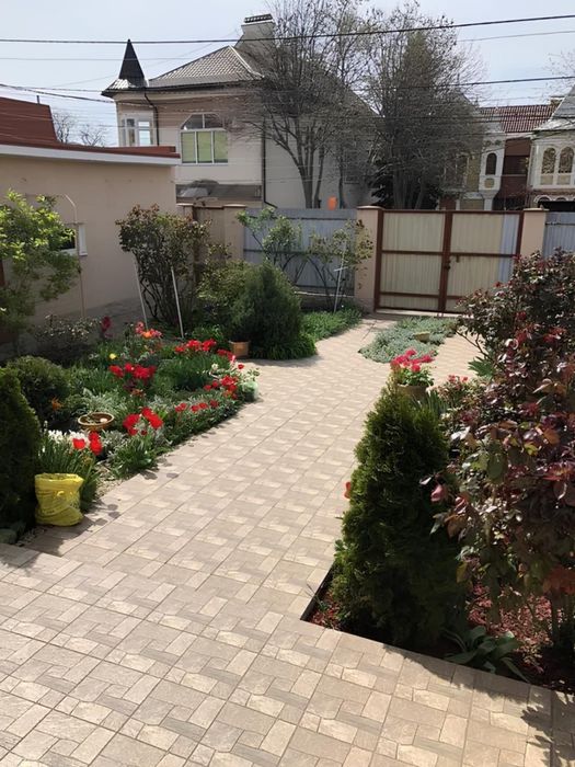 Сдам посуточно  дом  толбухина 9 станция Большого Фонтана!