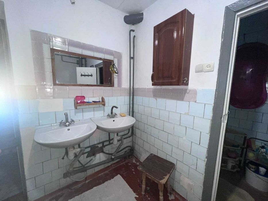 42742 Продаж кімнати в гуртожитку , нормальний стан