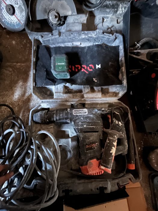 Электро инструмент , читайте описание