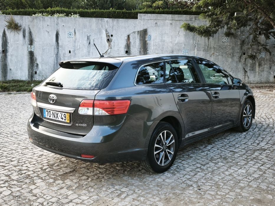 Toyota Avensis SW 2.0 D-4D 124cv