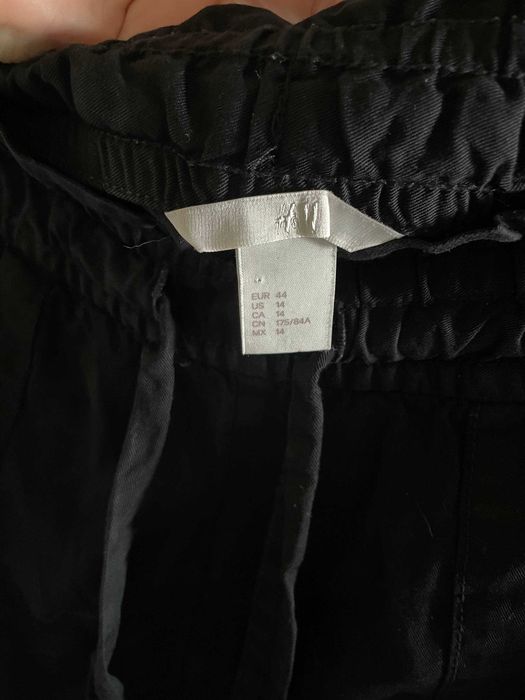Шорти жіночі H&M. Склад 100% ліоцел