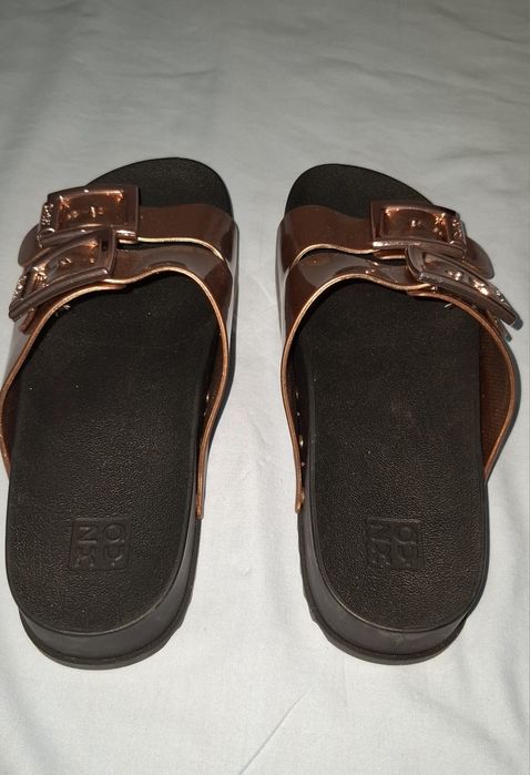 Chinelo Parpete zaks preta e rosê