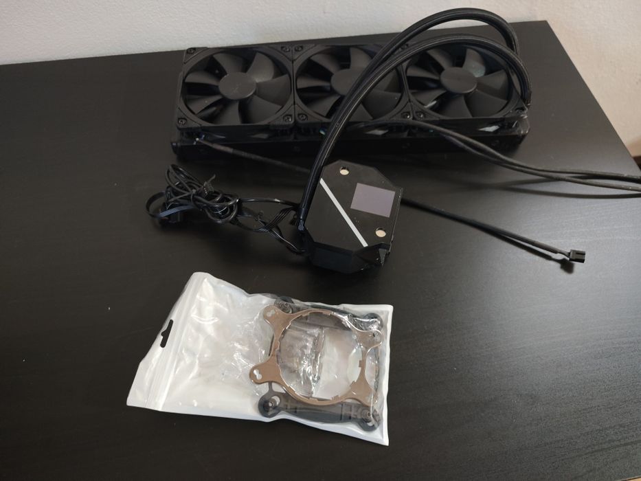 Watercooler ASUS ROG  Ryujin 360