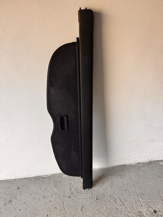 Roleta bagażnika Toyota Avensis T27 kombi