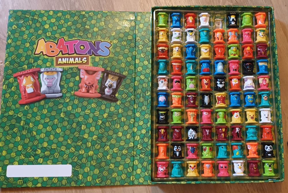 Abatons animais Panini com caixa arquivadora