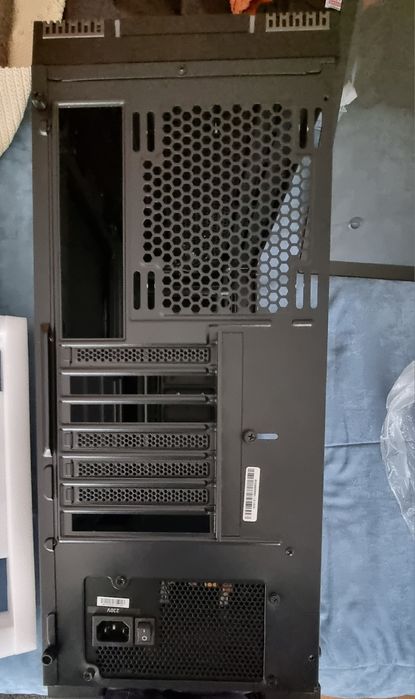 Caixa ATX Nox Hummer Fusion RGB com Janela Preta