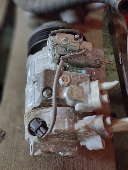 Компресор кондиціонера bmw n47 e81 e87 e82 e88 e90 e91 e92 e93 e60 e61

e88 e90 e91 e92 e93 e60 e61