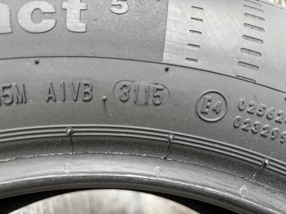 Шини Б/в 215.60.16 комплект Continental