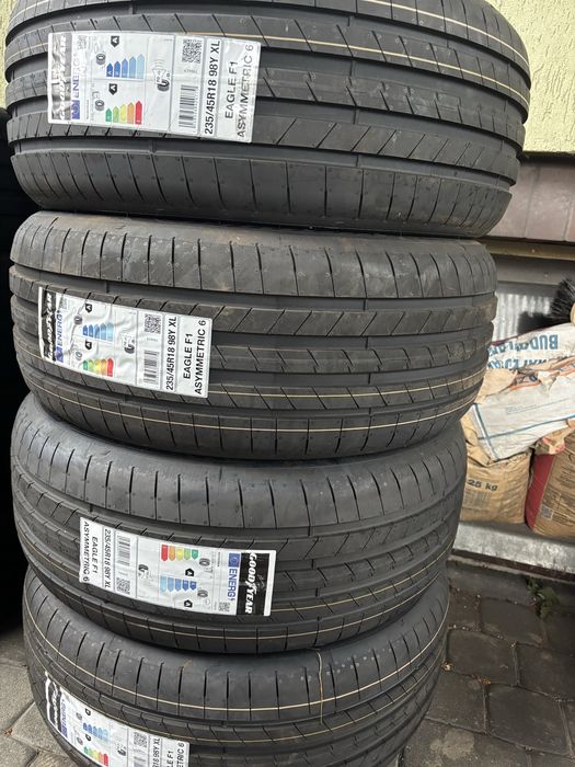 Komplet opon letnich Goodyear Eagle F1 235/45 R18 (nowe)