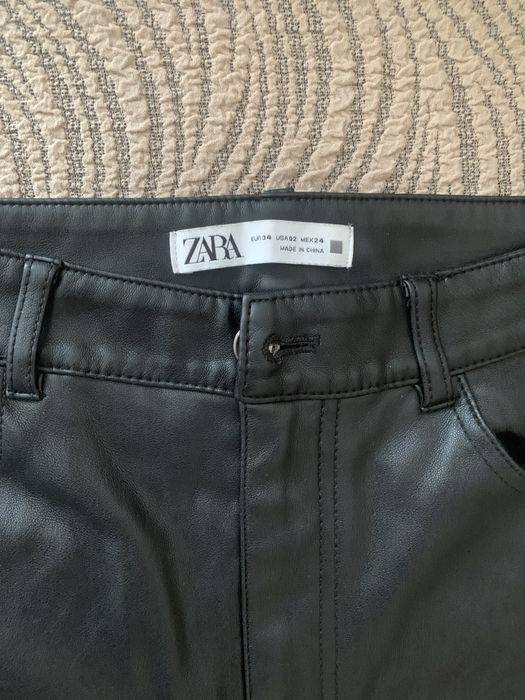 Брючки кожзам Zara разм 46