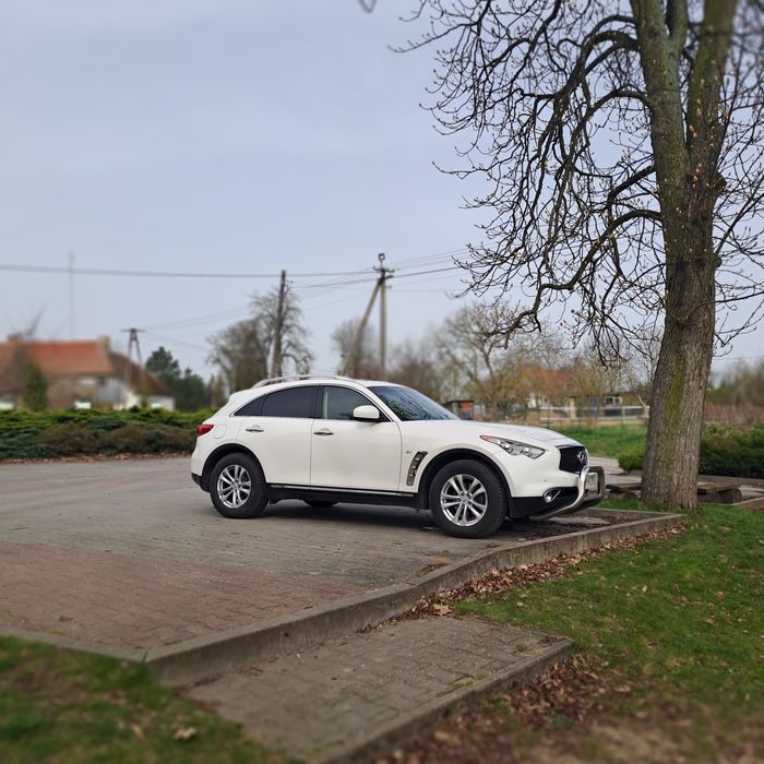 Infiniti QX70 3.7 320 KM benzyna- gaz