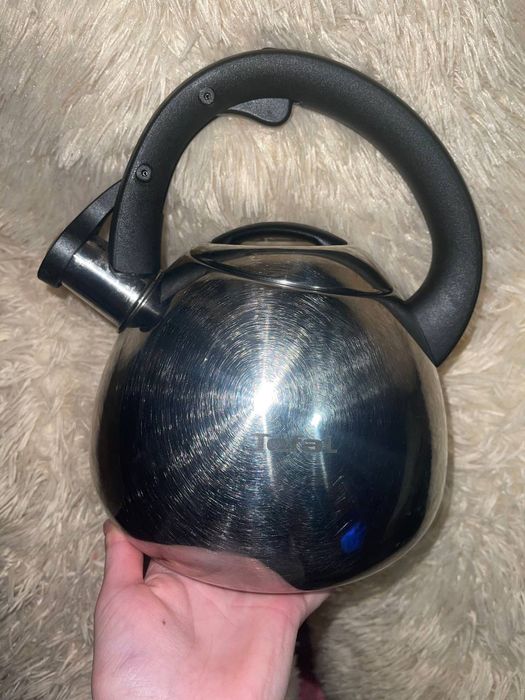 Чайник Tefal в идеальном состоянии