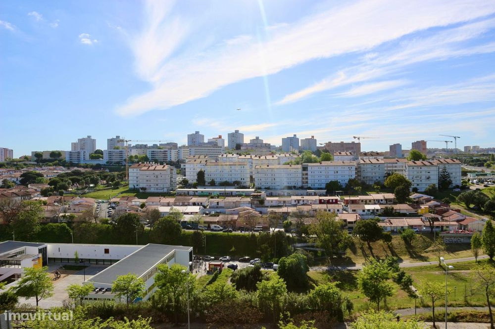 Apartamento T2 Renovado em Marvila – Lisboa