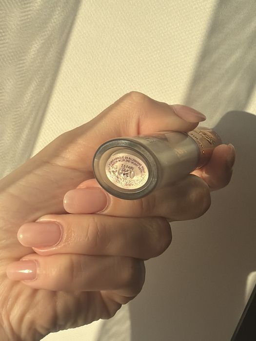 Charlotte Tilbury консилер