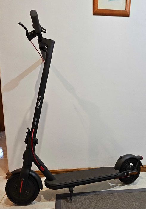 Trotinete electrica Xiaomi scooter 4 Lite Black