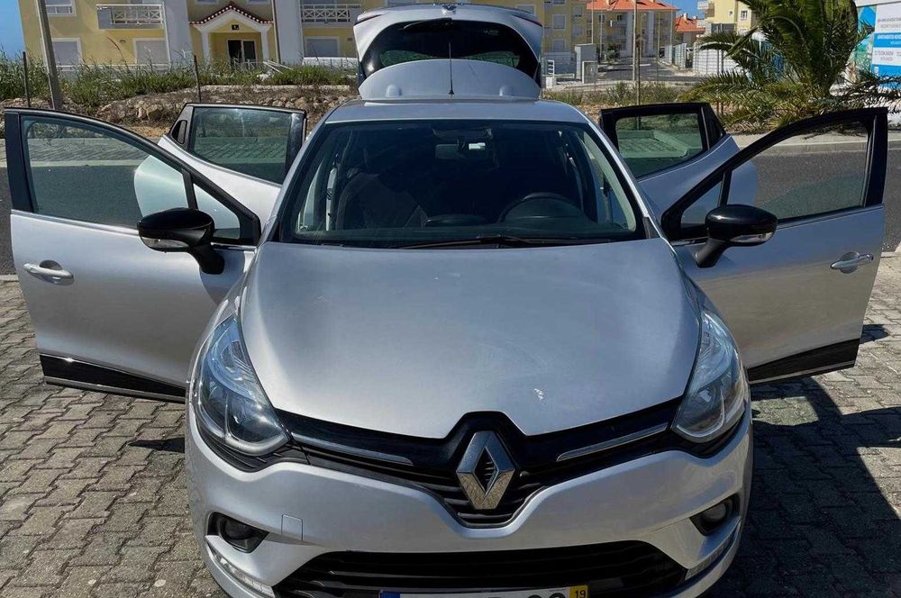Renault Clio Limited Apenas 50.000km em Garagem