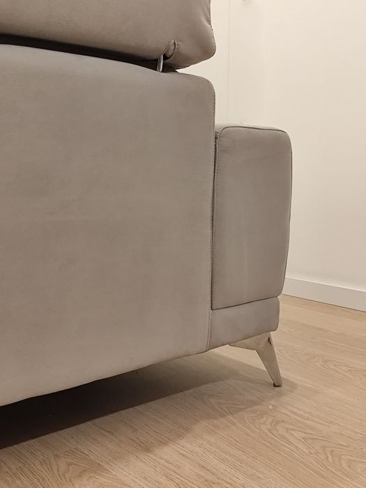 Sofá cinza/taupe Nebraska Moviflor - 2 lugares.