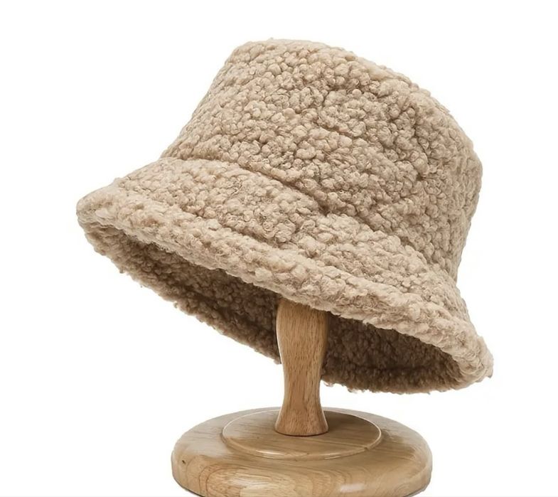 Жіноча панамка тепла нова