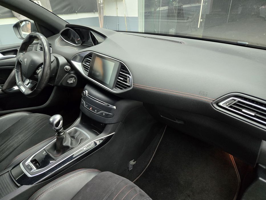 Peugeot 308 2.0 HDI 150cv