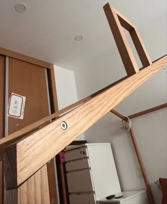 Cama Montessori madeira natural feita em carpintaria 90x200cm