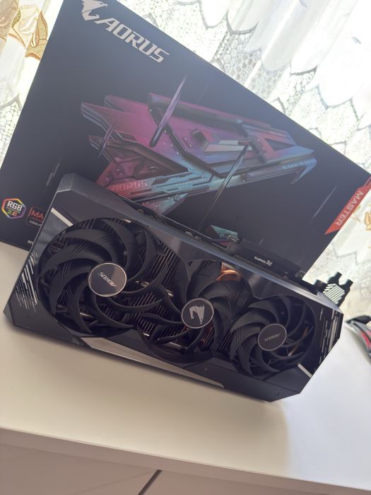 Karta graficzna Gigabyte  RTX 3080 Aorus Master 12GB Vram GDDR6X / 384Bit /LHR
