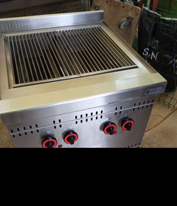 Grelhador industrial de alto rendimento a gás da marca Grelhaço