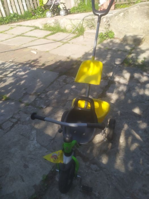 Продається трьох колісний велосипед