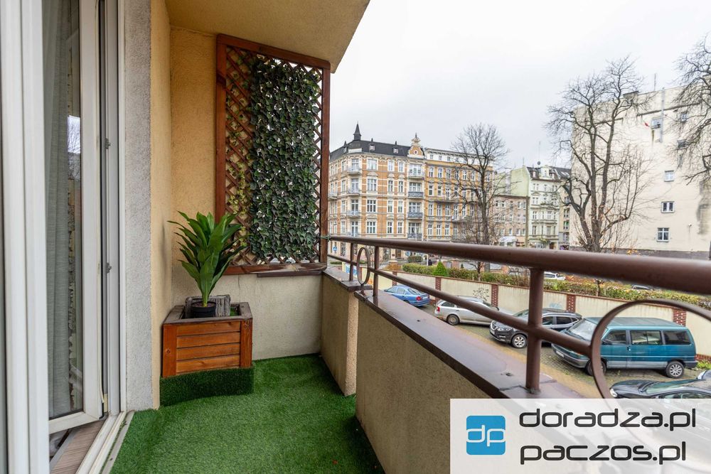 HOT Lokalizacja/44 m2 2 pokoje/Duża Piwnica/Balkon+Spory Taras/2008 r.