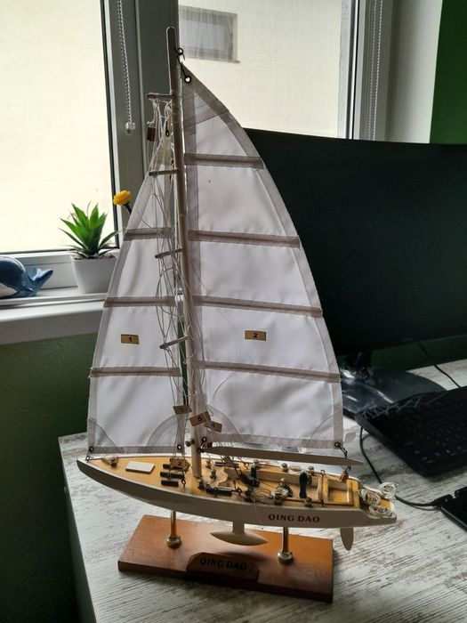 Коллекционная яхта