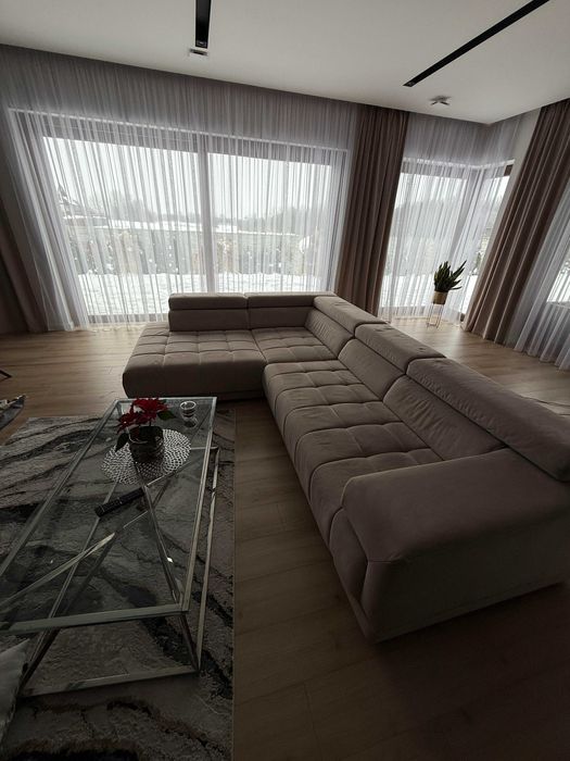 Narożnik + pufa 2,20mx3,20m, regulowane zagłówki, używany, stan bdb