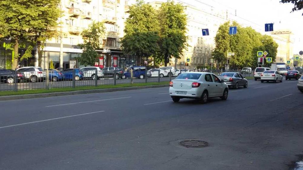 Аренда помещения в Харькове на пр. Науки м. "Научная".