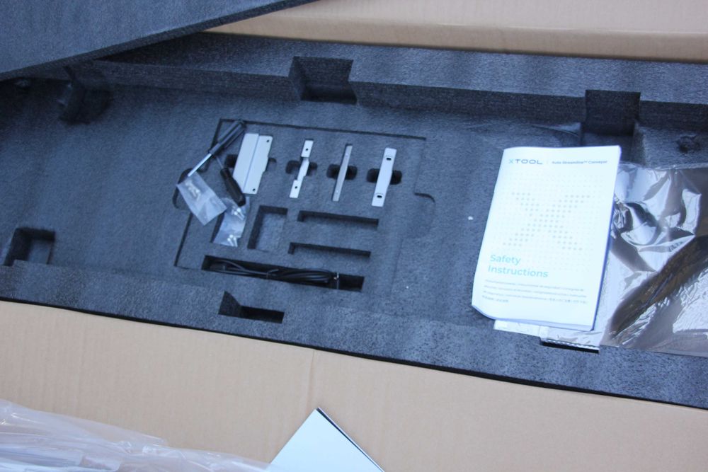 Taśmociąg Auto Streamline do lasera xTool