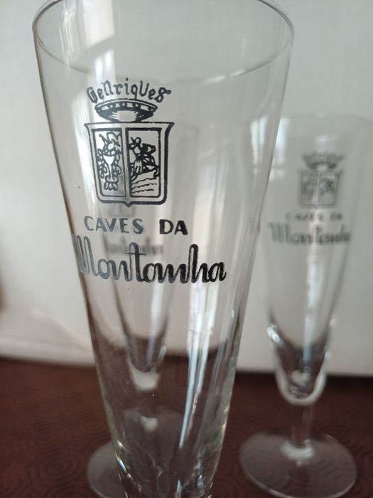 Taças de champanhe "Caves da Montanha"