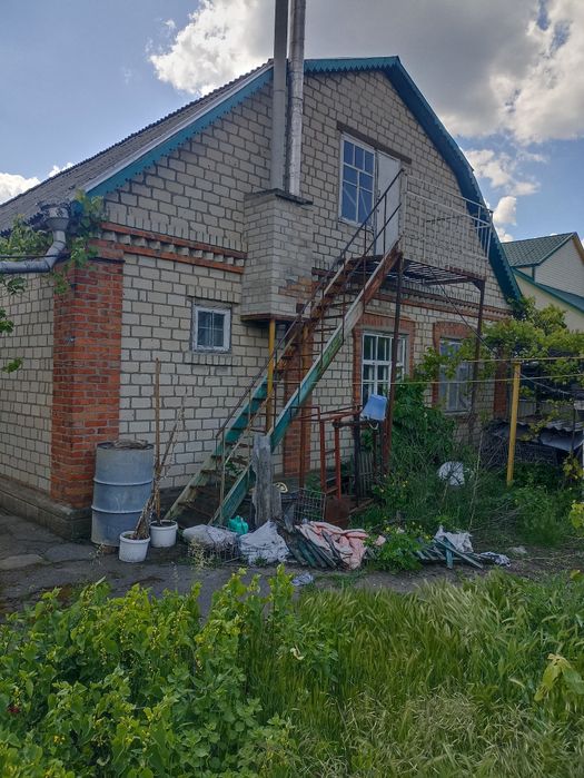 Продам будинок район 4 школа