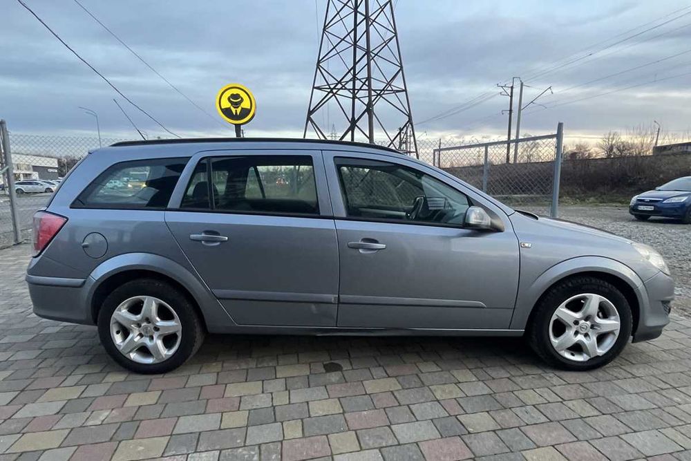 Opel Astra  2008