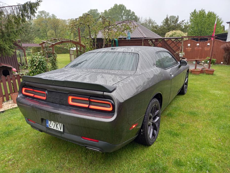 Dodge Challenger model 2021 zamiana