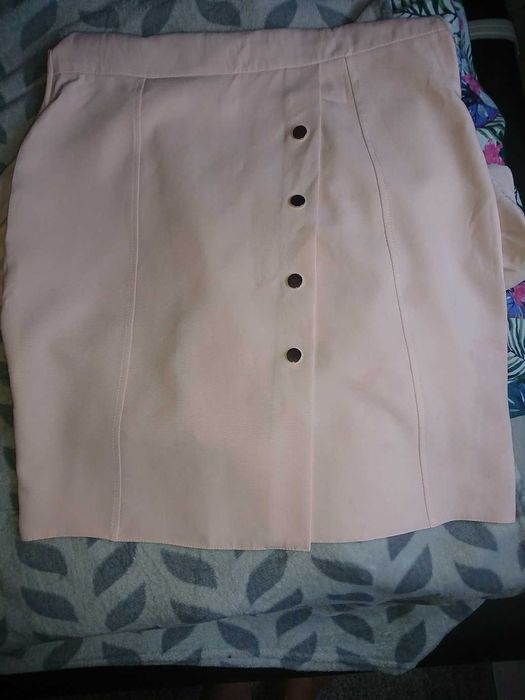 Pudrowa sukienka Maravilla Boutique 38