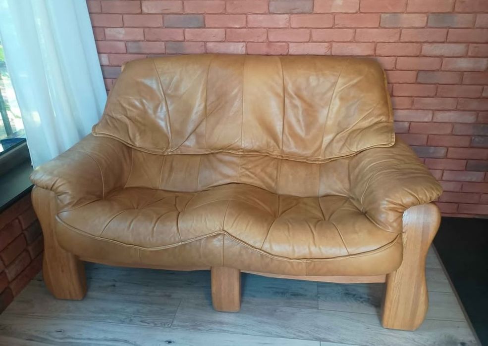 Drewniana   sofa