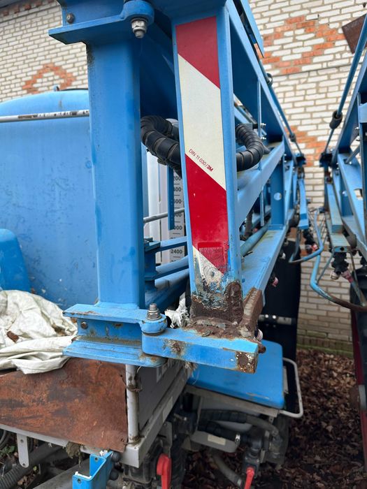 Оприскувач Lemken Primus 35