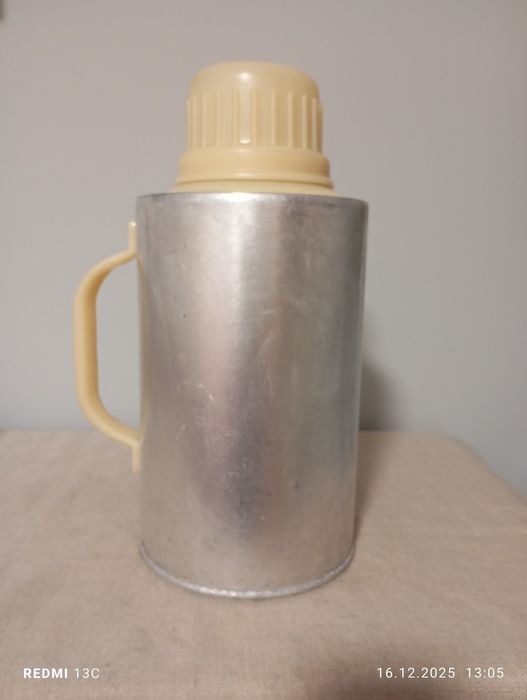 Термос тракторный. 3л