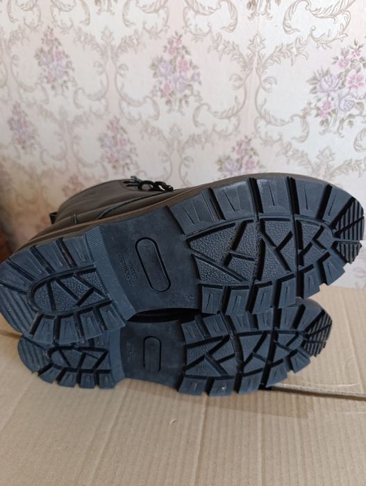 Кожані зимові чоботи 44 р.