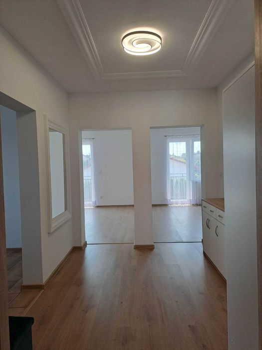 Wynajmę  nowe mieszkanie 1 piętro Zawierzbie 90m2
