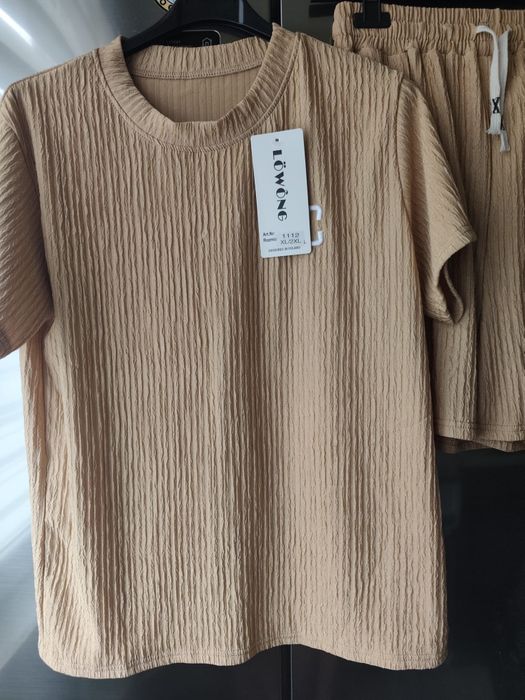 Jasno beżowy letni komplet XL/2Xl