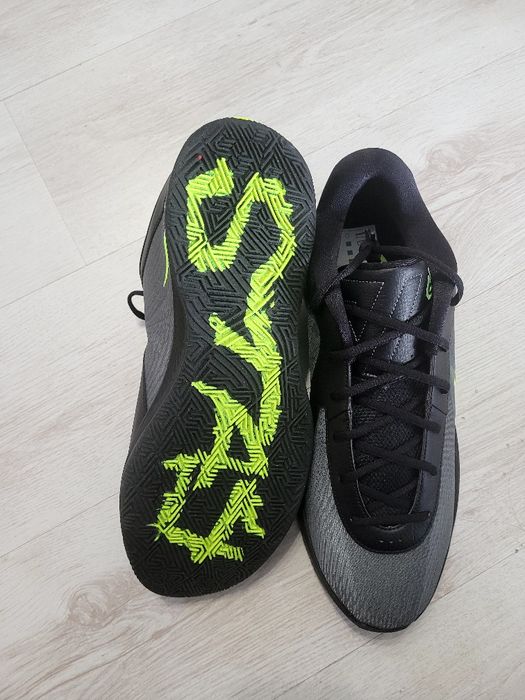 Кроссовки NIKE GEANNIS FREAK 6 нові original