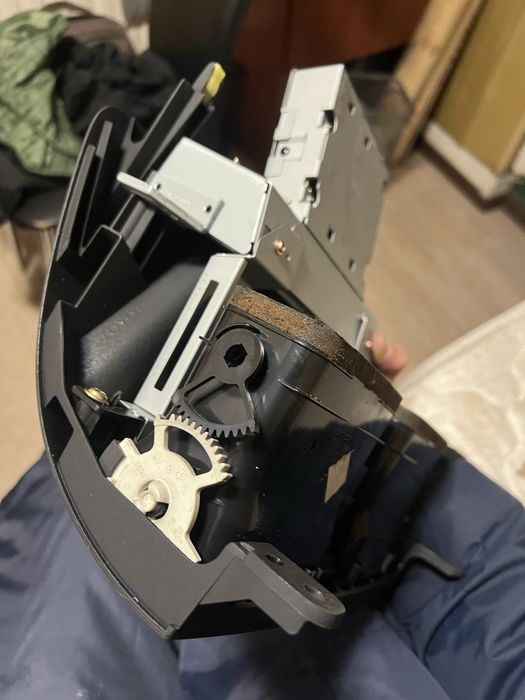 Дисплей магнитолы Toyota avensis T25(2003-2009)