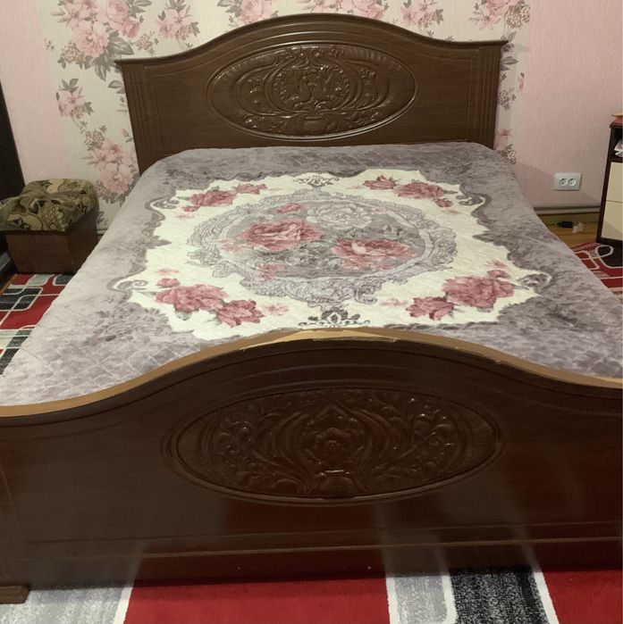 Продам ліжко 2 спальне.