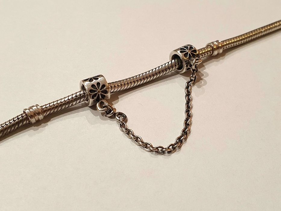 Pandora, łańcuszek zabezpieczający bransoletkę, oryginalny charm, s925