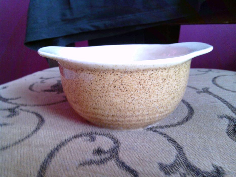 PRL Miseczka z dziurką